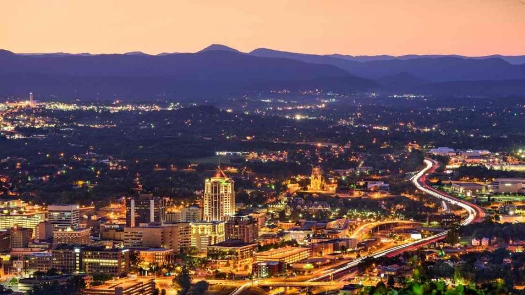 roanoke downtown