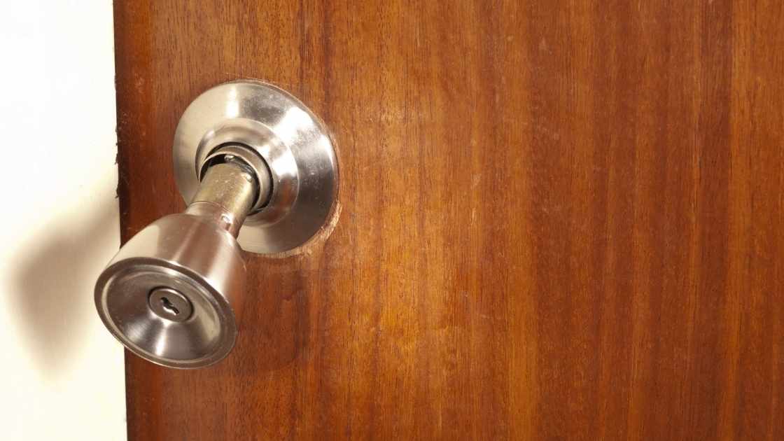 Normal Wear & Tear vs. Property Damage Your Complete Guide