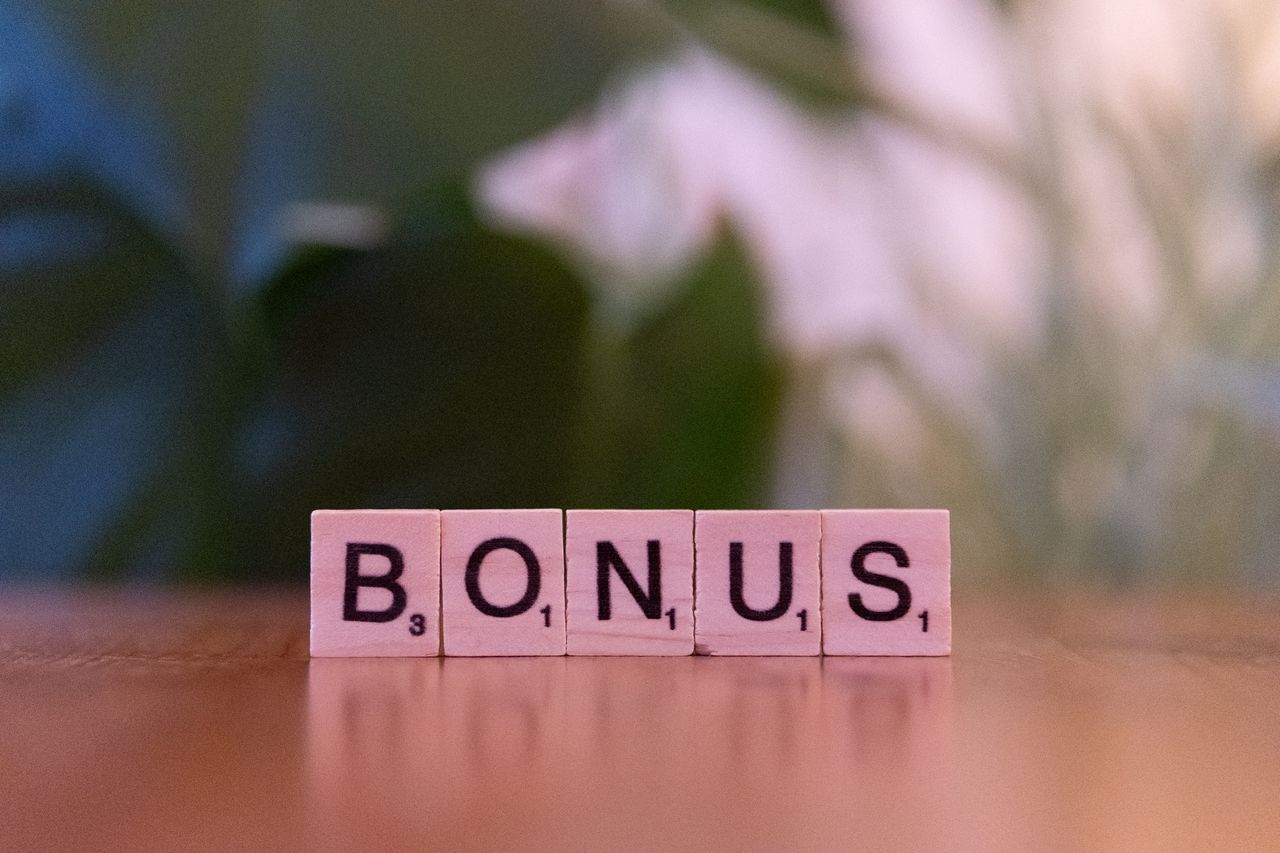 JMAX-Property-Management-incentive-bonus